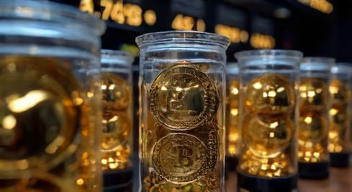 Die strategische Bitcoin-Reserve der USA (4/10)